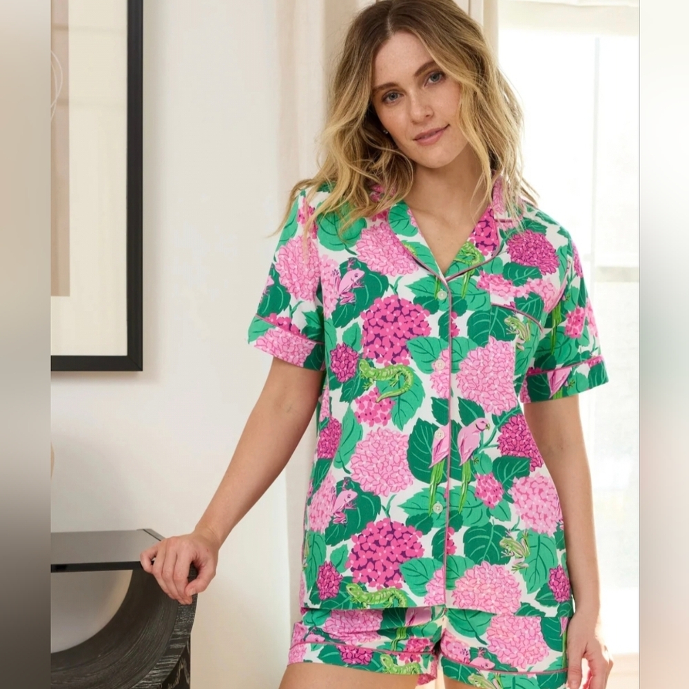 NWT PRINTFRESH SECRET GARDEN, SHORT SLEEVE, SHORT SET, SIZE SMALL